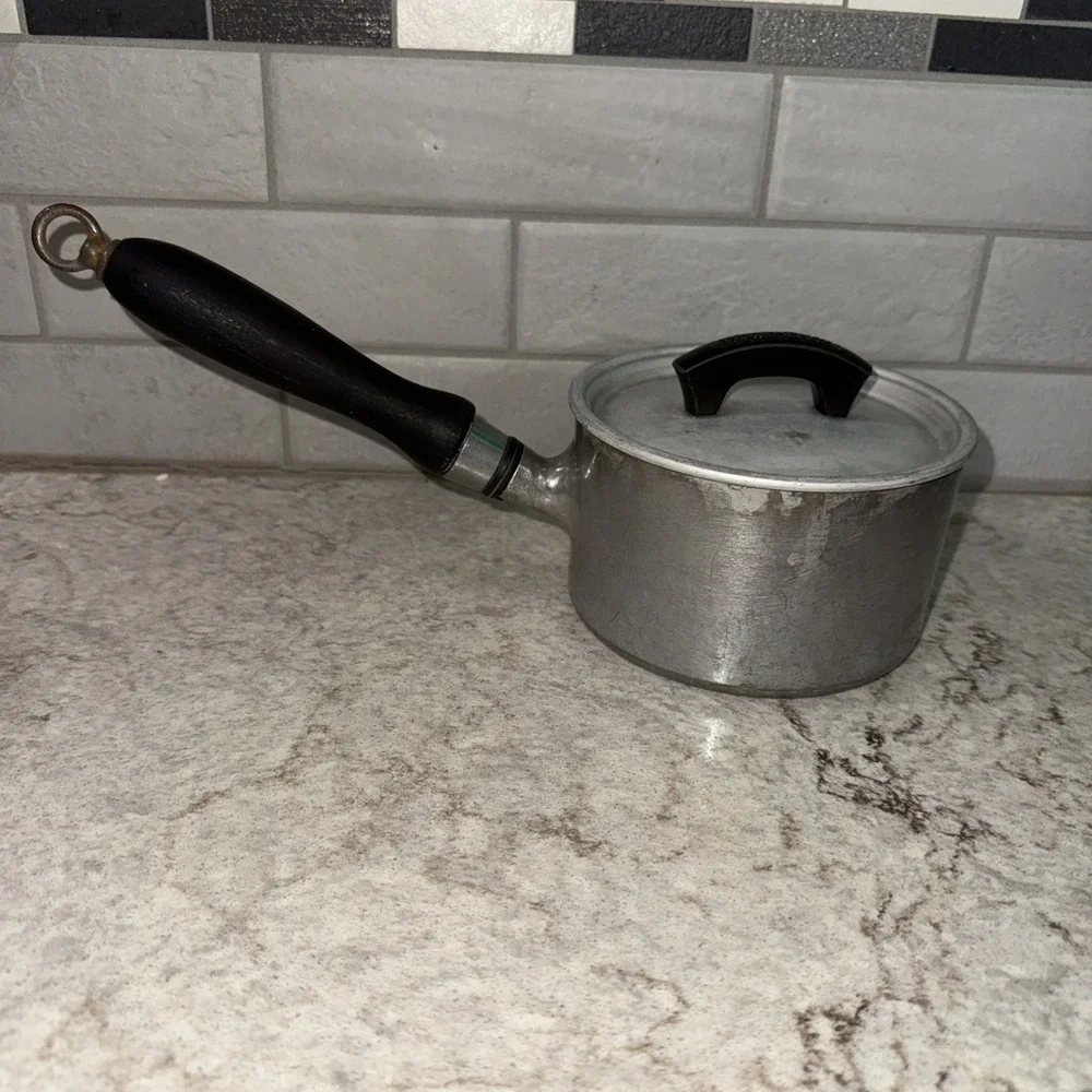 Vintage WEAR-EVER Aluminum Tacuco No. 701  Pot Sauce Pan Lid Long Wood Handle